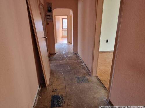 19 OG Flur - 
