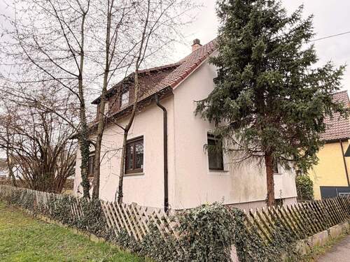 Ansicht - Familienglück: 1-2 Familienhaus mit Garage in Asperg