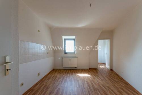 Wohnzimmer - 2 Zimmer Etagenwohnung zur Miete in Plauen
