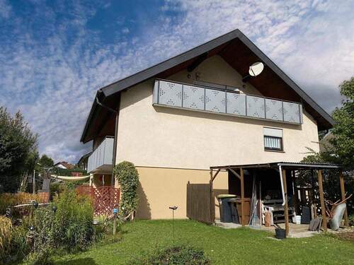 Ost - Ansicht - 7 Zimmer Einfamilienhaus in Mahlstetten
