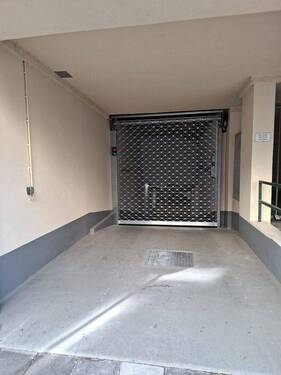Einfahrt Tiefgarage - 