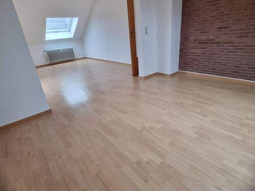 Wohnzimmer - 3 Zimmer Etagenwohnung in Dietzenbach