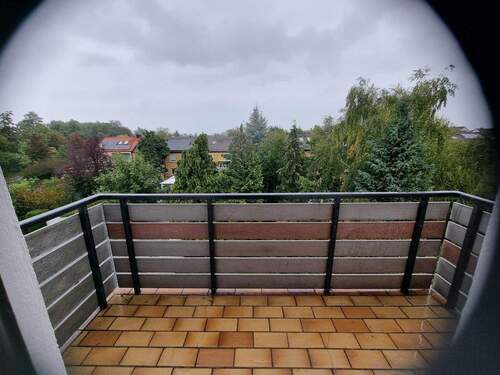 Blick vom Balkon - Etagenwohnung mit 89,00 m² in Dietzenbach zur Miete