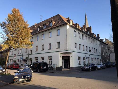 Hausansicht - 2-Zimmer-Wohnung Nähe ThyssenKrupp