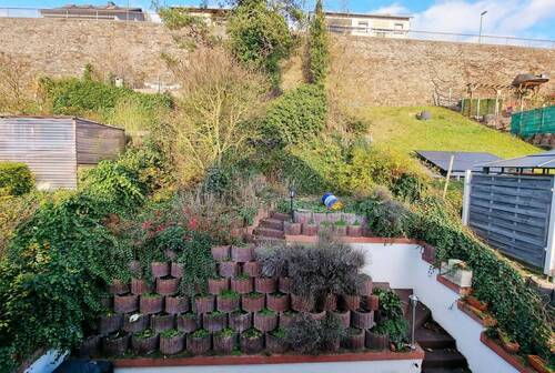 Terrassenartiger Garten - 