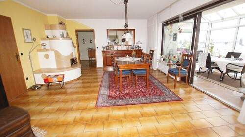 Wohnen OG - 7 Zimmer Einfamilienhaus in Bogen