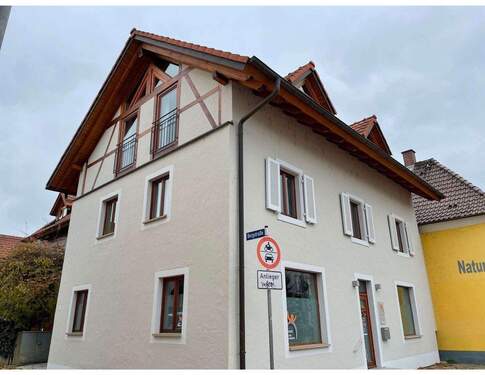 Objekt von der Straße - Norsingen, 3 Zimmer Wohnung in Zentraler Lage