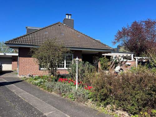 Haus Süden Auffahrt - 
