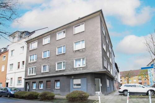 Außen - Aus alt mach neu: Sanierungsbedürftige Eigentumswohnung für kreative Köpfe