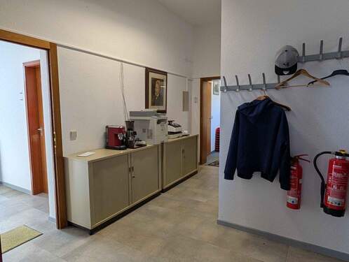 Flur - Büro zur Miete in Erlangen