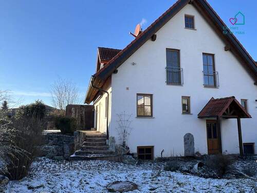 Aussenansicht 2 Gartenseite - 6 Zimmer Einfamilienhaus in Lülsfeld