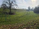 Spielplatz am Seniorenheim - 