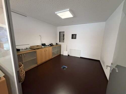 5182-Büro-Behandlung - Büro mit 95,00 m&sup2; in Teisnach zur Miete