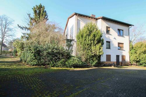Hofeinfahrt - Grundstück in Obertshausen zum Kaufen