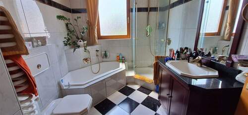 Dusch & Wannenbad - 