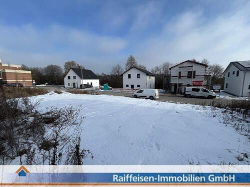 Blick aufs Grundstück - Grundstück in Pentling zum Kaufen