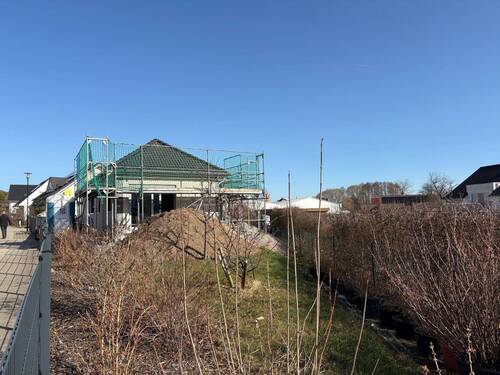 schöner, sonniger Garten - Bungalow mit 115,00 m&sup2; in Ottendorf-Okrilla zur Miete