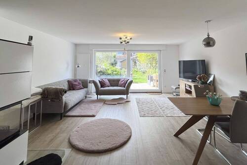Wohnzimmer - 3 Zimmer Einfamilienhaus zum Kaufen in Köln