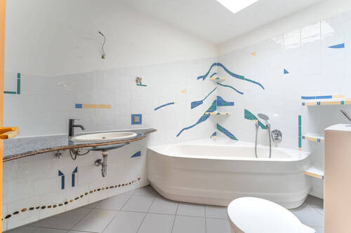 Badezimmer im Erdgeschoss - 