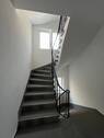 Treppenhaus - 1 Zimmer Mehrfamilienhaus, Wohnhaus zum Kaufen in Renningen