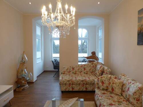 Wohnzimmer - 2 Zimmer Etagenwohnung in Heringsdorf