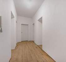 Bezugsfreie Altbauwohnung nach Sanierung - Leipzig Eutritzsch