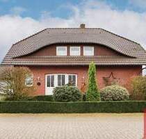 Gepflegtes Wohnhaus mit Doppelgarage auf einem Erbbaugrundstück in Lohne