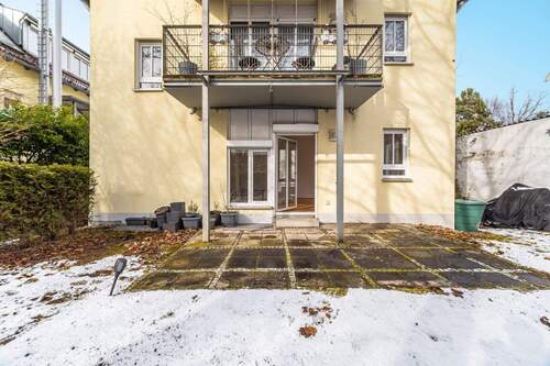 Terrasse mit Garten - 