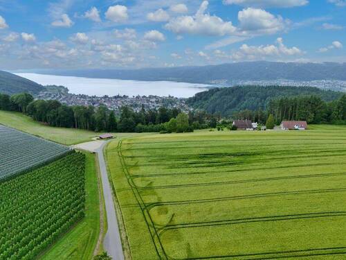 Bild 1 - Seltenes Hofensemble in exponierter Lage