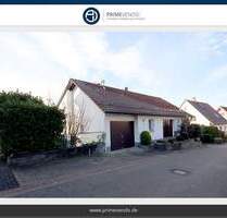 Charmantes Einfamilienhaus mit viel Platz, Gartenidylle und zwei Garagen - Marxzell Pfaffenrot