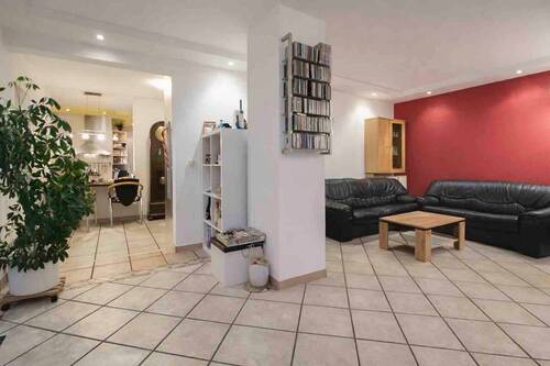Wohnzimmer - 7 Zimmer Einfamilienhaus in Norderstedt