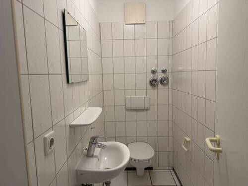 Gäste WC - Etagenwohnung mit 105,00 m&sup2; in Dissen zur Miete