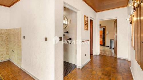 Haus 1 Flur 1 - 