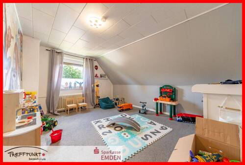 Schlafzimmer II OG - 