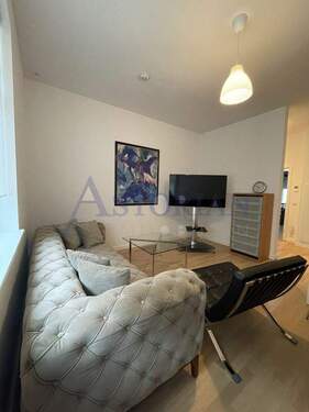 Wohnzimmer - 3 Zimmer Etagenwohnung zum Kaufen in Berlin