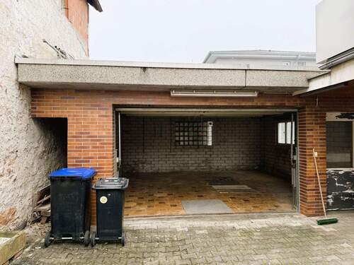 Praktische Doppelgarage - 