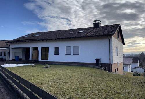 Ansicht Nord/West - 1 Zimmer Mehrfamilienhaus, Wohnhaus in Eggenfelden