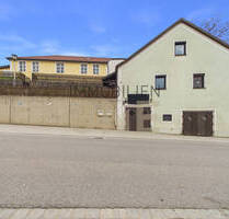 Sanierungsbedürftiges Wohnhaus mit Gastro Gewerbefläche - Schierling