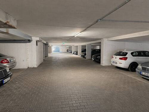 Tiefgarage - 