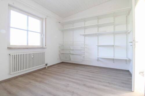 Zimmer 1 - 