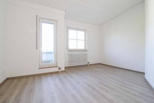 Zimmer 2 - 