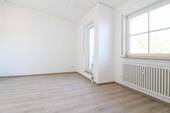 Zimmer 2 - 