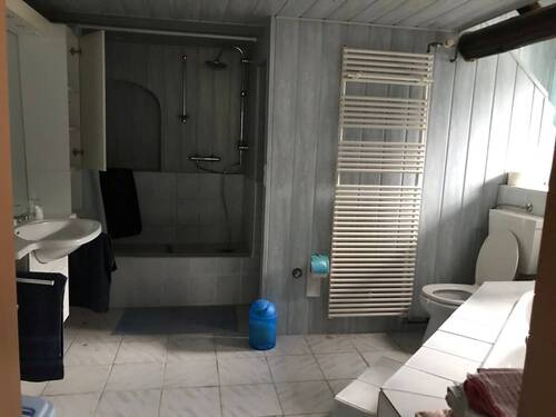 Badezimmer 1.OG - 