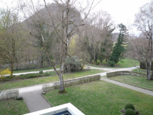 Blick zum Hohentwiel - 3 Zimmer Etagenwohnung in Singen (Hohentwiel)