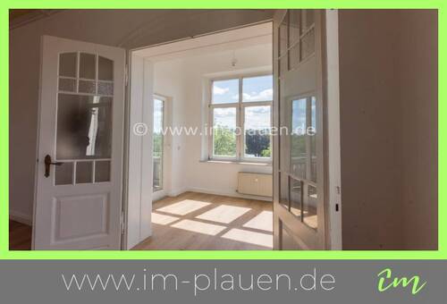 WG u. Balkon - Exklusive Stadtwohnung mit 2 Balkonen, Wintergarten, Weitblick - Nahe Studienakademie & Stadtgalerie