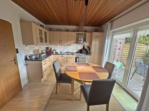 Küche - 4 Zimmer Einfamilienhaus in Ihlow