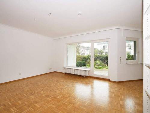 Heller Wohn- - Etagenwohnung mit 72,00 m&sup2; in Bad Honnef zur Miete