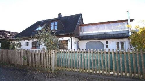 Ansicht - Renovierungsbedürftiges Einfamilienhaus