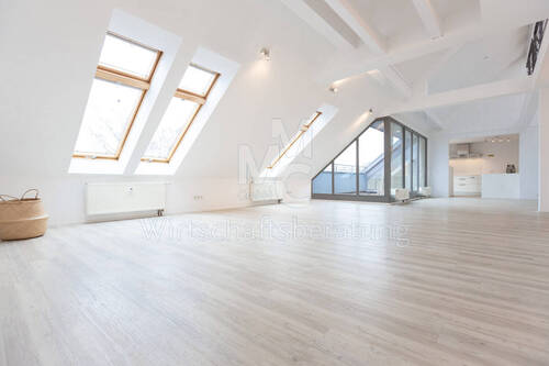 Wohnen in Perfektion! - 7 Zimmer Etagenwohnung zum Kaufen in Hannover