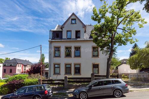 Hausansicht - 1 Zimmer Mehrfamilienhaus, Wohnhaus zum Kaufen in Rodewisch